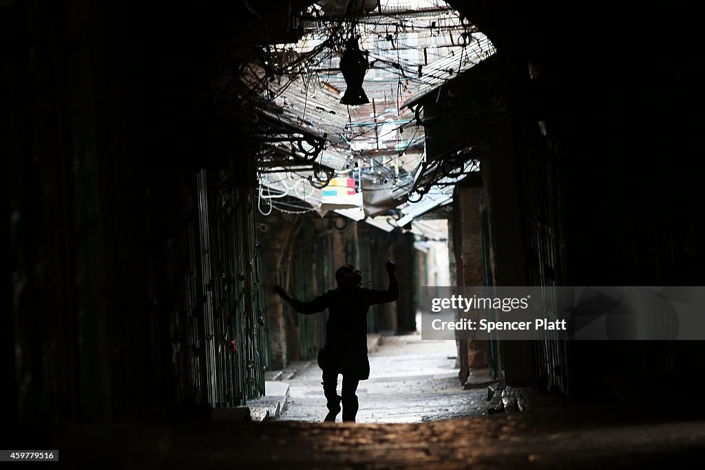 Jerusalem: Tensions And Rituals In A Divided City