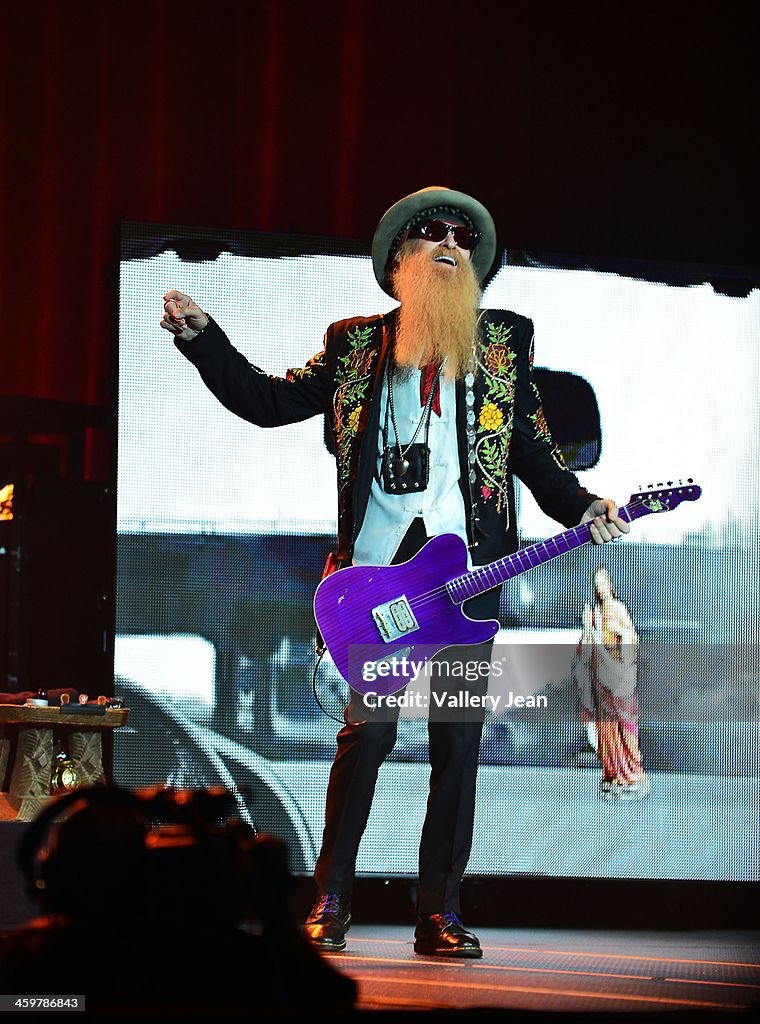 ZZ Top Perform At Hard Rock Live