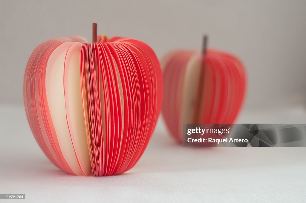 Paper apples