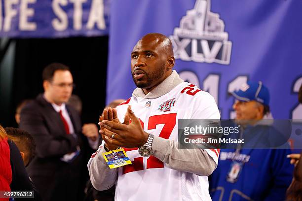 Former New York Giant Brandon Jacobs attends a agame between the Giants and the Dallas Cowboys on November 23, 2014 at MetLife Stadium in East...