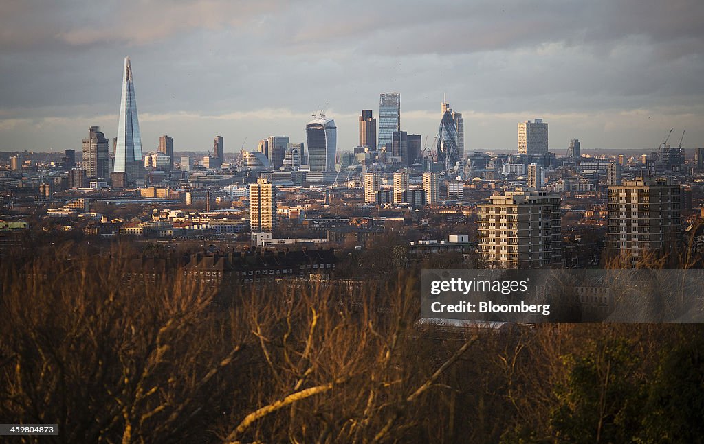 Views Of The City Of London And The Canary Wharf Business & Financial District