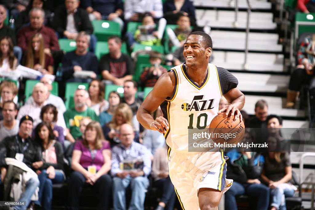 Denver Nuggets v Utah Jazz