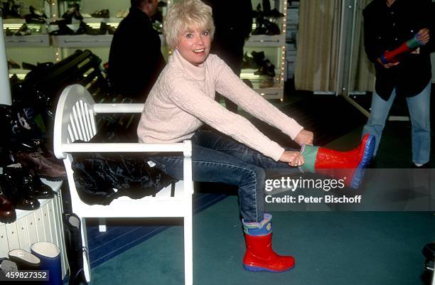 "Ingrid Steeger, Familientreffen am auf Sylt, Deutschland. "