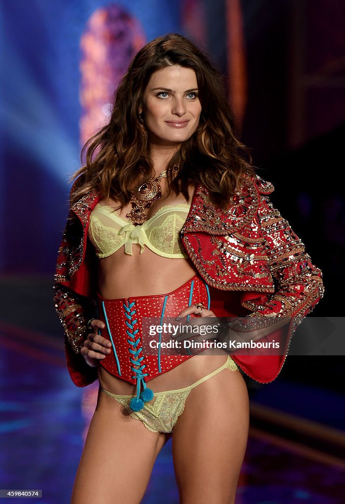 2014 Victoria's Secret Fashion Show - Show