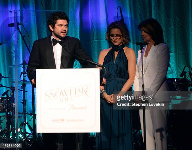 Luca Dotti, Tea Leoni and Sherrie Westin speak onstage at the Tenth Annual UNICEF Snowflake Ball at Cipriani Wall Stree on December 2, 2014 in New...