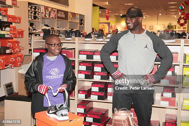 LaDainian Tomlinson at JCPenney Holiday Event with the Boys & Girls Club on December 2, 2014 in Dallas, Texas.