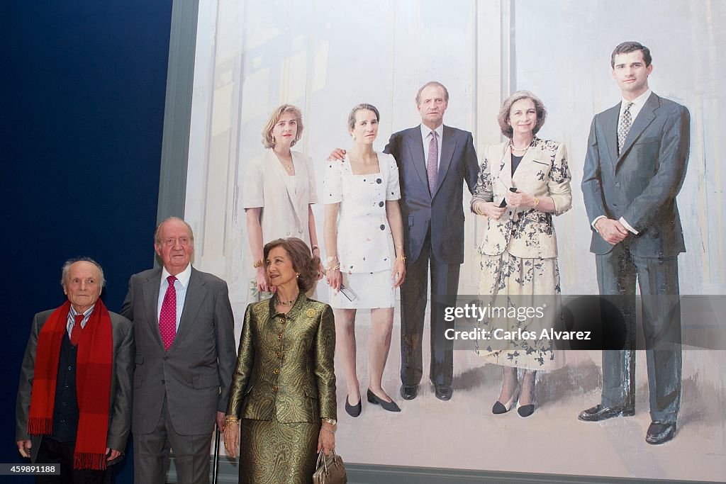King Juan Carlos and Queen Sofia Inaugurate a Painting Exhibition in Madrid