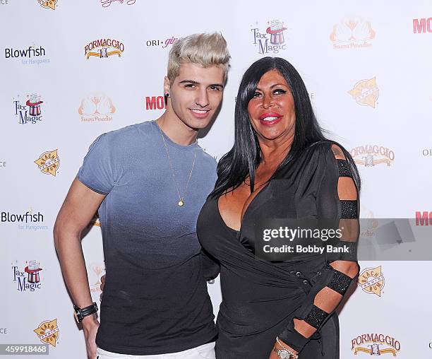 1,718 Angela Raiola Photos & High Res Pictures - Getty Images