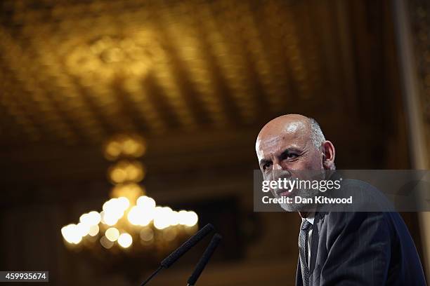 Afghanistan's President Ashraf Ghani speaks to delegates and ministers during the London Conference on Afghanistan on December 4, 2014 in London,...