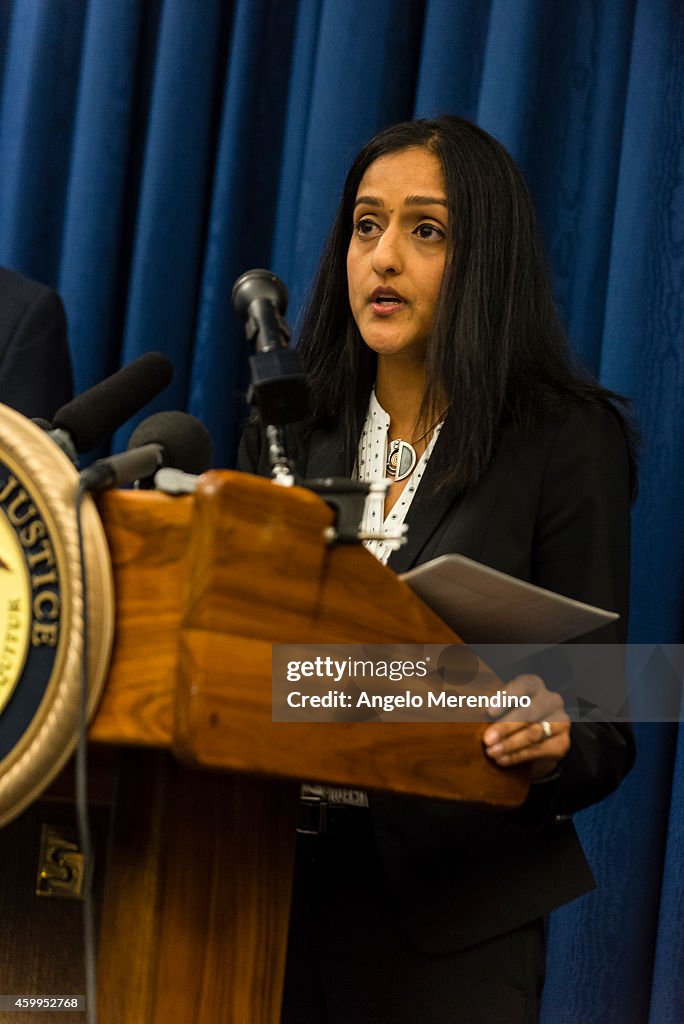 Attorney General Eric Holder Holds Roundtable With Cleveland Law Enforcement Officials