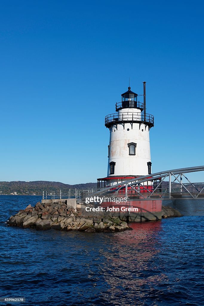 Sleepy Hollow Lighthouse (aka Tarrytown Lighthouse and...