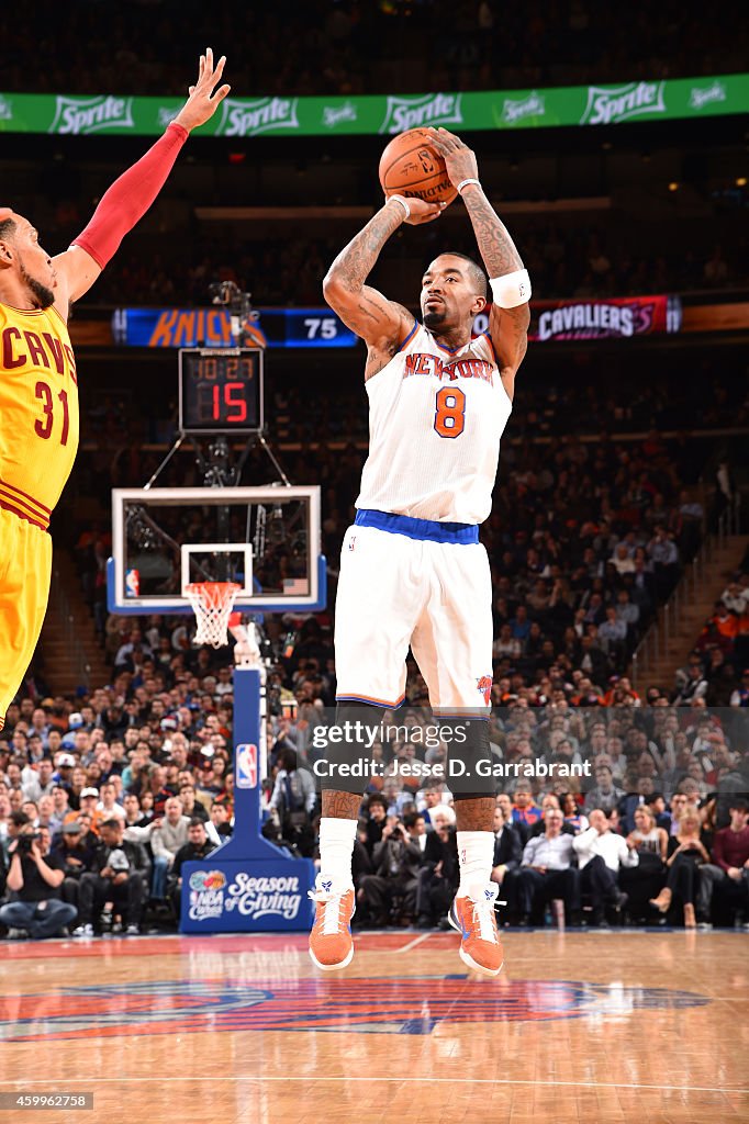 Cleveland Cavaliers v New York Knicks