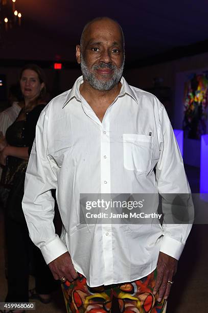 Artist Artist Danny Simmons attends the 5th Annual Bombay Sapphire Artisan Series Finale at Tent at Soho Beach House on December 4, 2014 in Miami,...