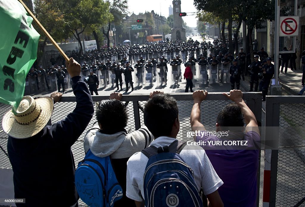 MEXICO-CRIME-STUDENTS-MISSING-PROTEST