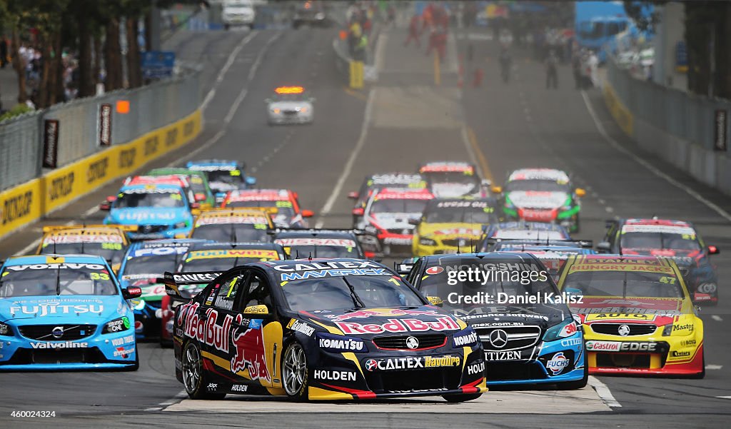 Sydney 500 - V8 Supercars: Qualifying & Race