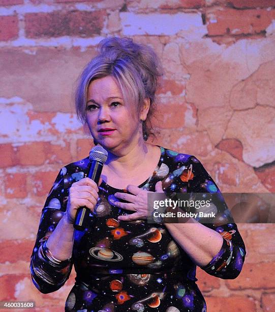 Caroline Rhea Hit 43 Caroline Rhea Performs At I Play America Stock Photos, High-Res ...
