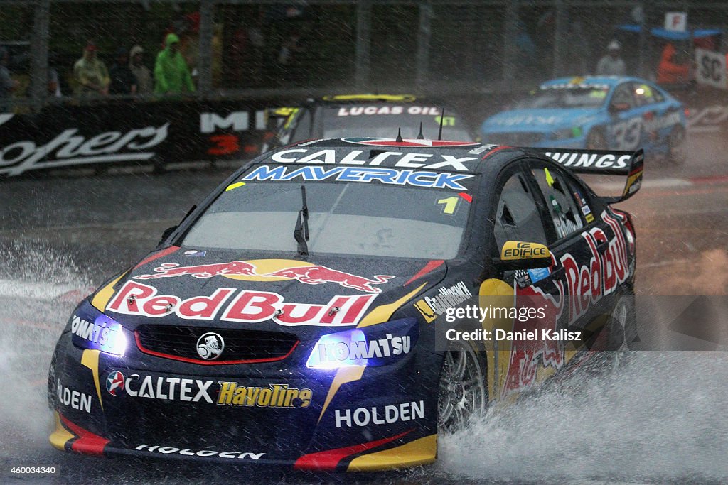 Sydney 500 - V8 Supercars: Qualifying & Race