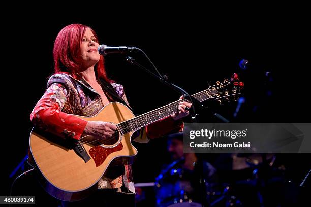 Singer Kate Pierson of The B-52's performs during the 34th Annual John Lennon Tribute Benefit Concert at Symphony Space on December 5, 2014 in New...