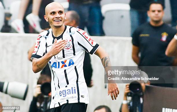 Fabio Santos of Corinthians celebrates their second goal during the match between Corinthians and Criciuma for the Brazilian Series A 2014 at Arena...