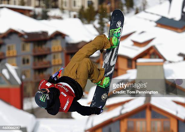 Taylor Gold competes in the final round of the FIS Freestyle Snowboard World Cup 2015 men's snowboard halfpipe during the USSA Grand Prix on December...