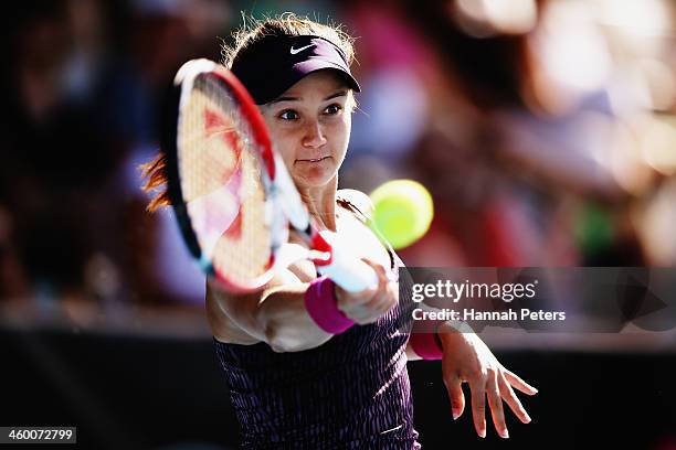 Lauren Davis of the USA plays a forehand during her quarterfinal match against Jamie Hampton of the USA on day four of the ASB Classic at the ASB...