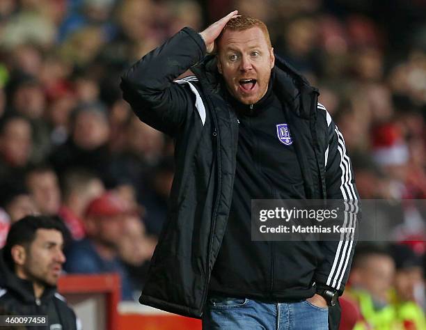 Head coach Maik Walpurgis of Osnabrueck gestures during the third league match between FC Energie Cottbus and VFL Osnabrueck at Stadion der...