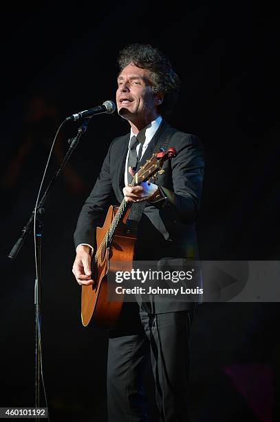 Richard Marx performs at the 2014 Annual Dreaming On The Beach Gala at Fillmore Miami Beach on December 6, 2014 in Miami Beach, Florida.