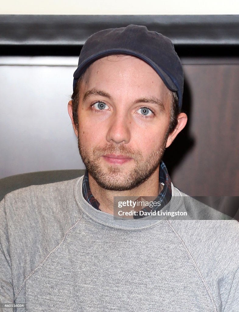 Jon Klassen Book Signing For "Sam & Dave Dig A Hole"