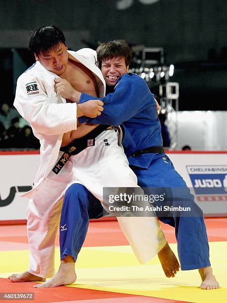 Keita Iwao of Japan and Ryu Shichinohe of Japan compete in the Men's +100kg bronze medal match during day three of the Judo Grand Slam Tokyo 2014 at...