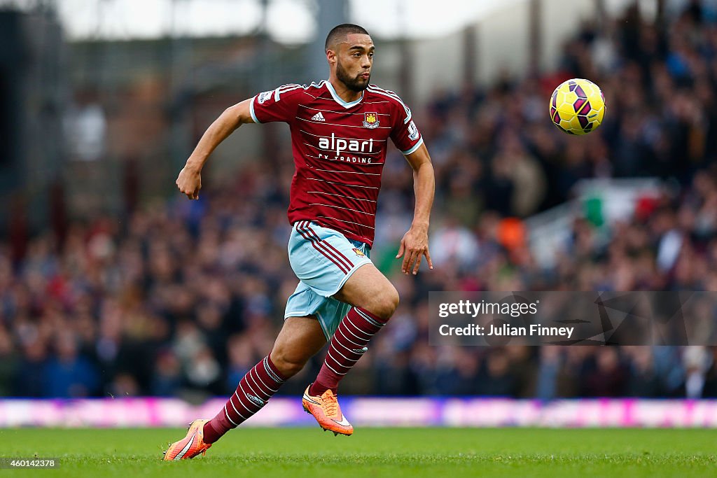 West Ham United v Swansea City - Premier League