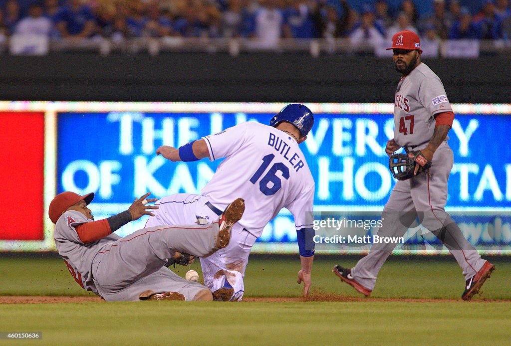 ALDS Game 3: Los Angeles Angels vs Kansas City Royals