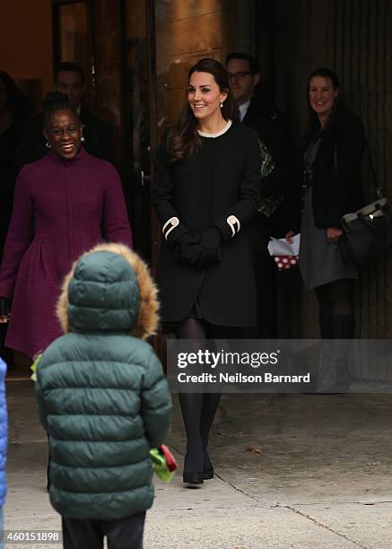 Catherine, Duchess of Cambridge and New York City Mayor Bill de Blasio's wife Chirlane McCray greet guests at Northside Center for Child Development...