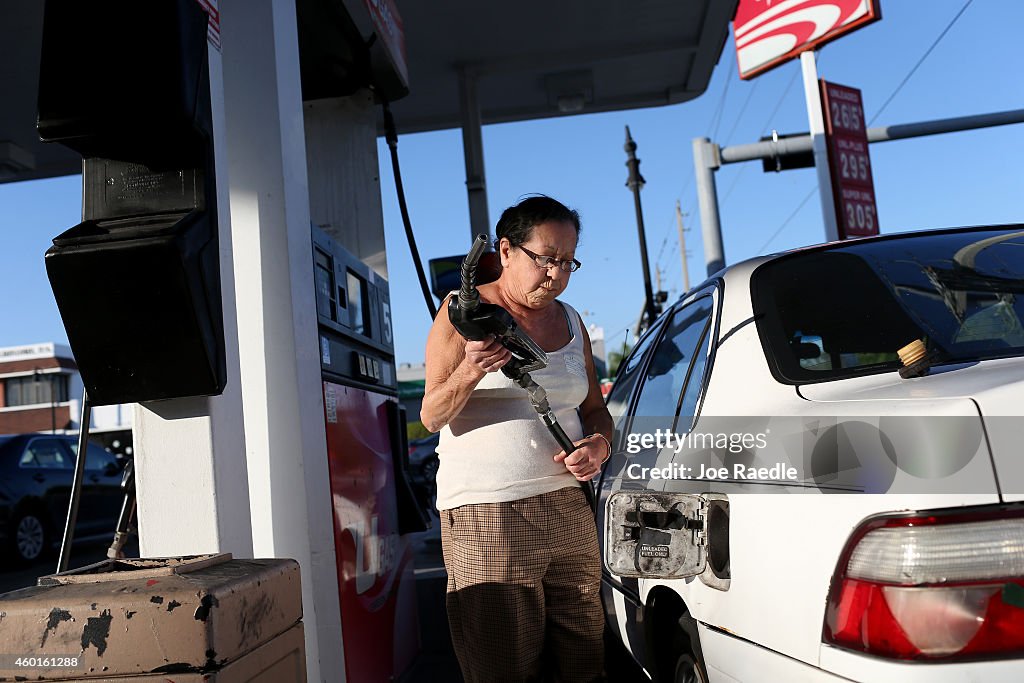 Gas Prices Continue To Drop, Reaching Four-Year Low
