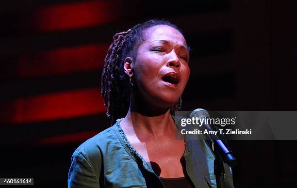 Simone Adams Singer 10,003 Singer Simone Stock Photos, High-Res Pictures, and Images ...
