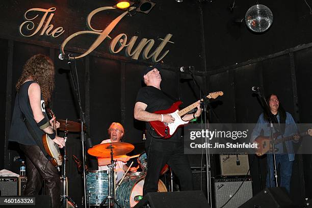 Rick Rosa Utility 873 Rick Rosa Photos & High Res Pictures - Getty Images