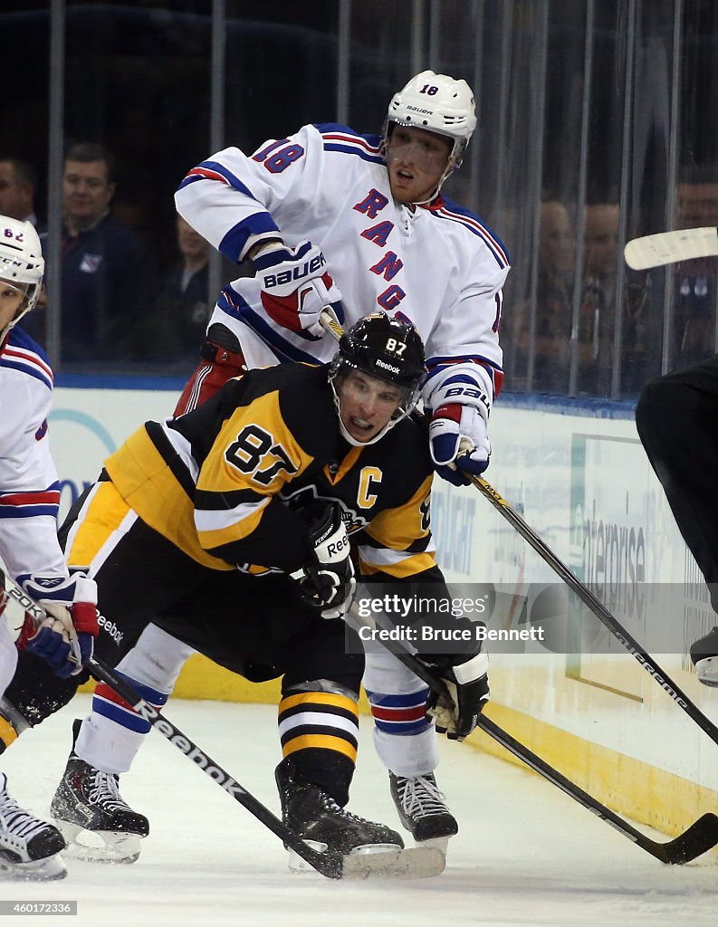 Pittsburgh Penguins v New York Rangers