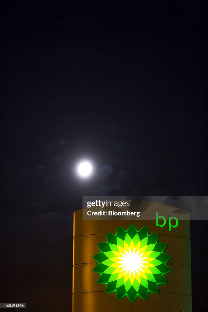 Petrol Prices At U.K. Gas Stations As Price Of Oil Continues To Fall