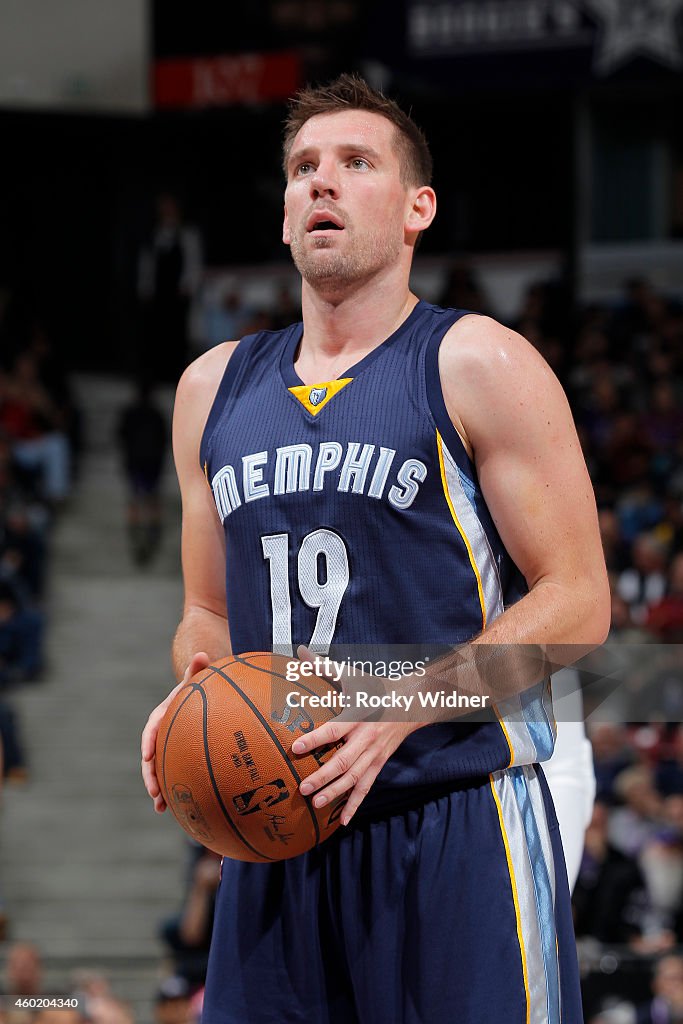 Memphis Grizzlies v Sacramento Kings