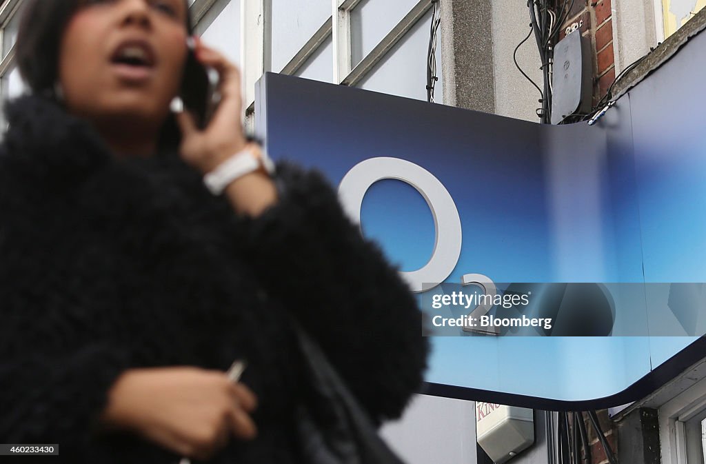 O2 And EE Mobile Phone Stores As BT Group Plc Mulls Takeover