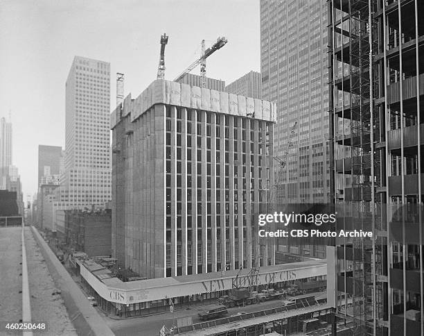 Cbs Building Photos and Premium High Res Pictures - Getty Images