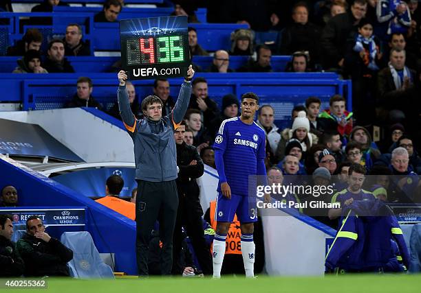 Ruben Loftus-Cheek of Chelsea comes on as a second half substitute for Cesc Fabregas of Chelsea during the UEFA Champions League group G match...