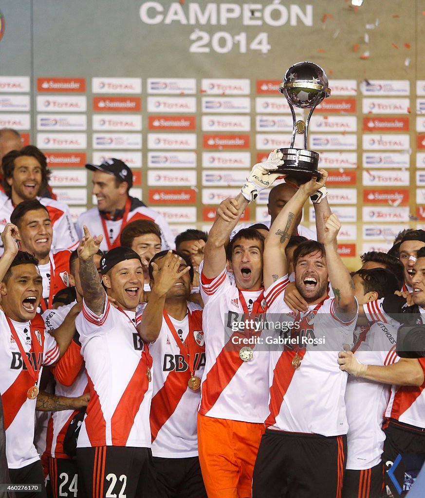 River Plate v Atletico Nacional - Copa Total Sudamericana 2014