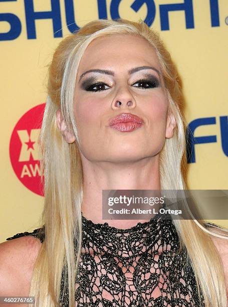 Adult Film actress Tara Lynn Foxx arrives for the 2013 XBIZ Awards held at the Hyatt Regency Century Plaza on January 11, 2013 in Century City,...