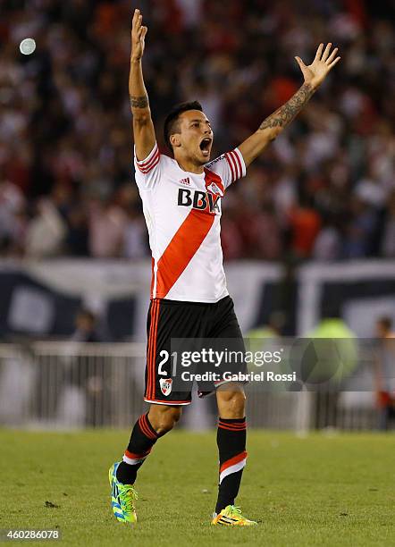 Leonel Vangioni of River Plate celebrates their team's first goal scored by Gabriel Mercado during a second leg final match between River Plate and...