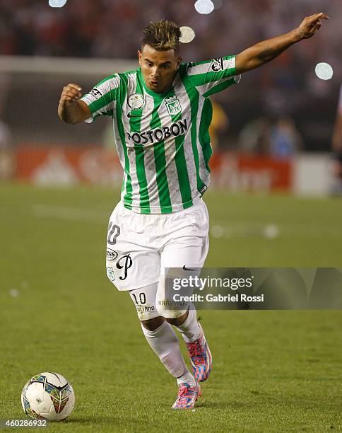 Edwin Cardona of Atletico Nacional drives the ball during a second leg final match between River Plate and Atletico Nacional as part of Copa Total...