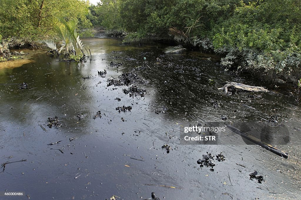 BANGLADESH-ENVIRONMENT-ENERGY-OIL-SPILL