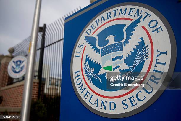 Secdhs Us Department Of Homeland Security Photos and Premium High Res Pictures ...