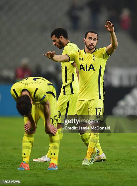 Benjamin Stambouli, Etienne Capoue and Andros Townsend of Spurs look dejected in defeat after the UEFA Europa League Group C match between Besiktas...
