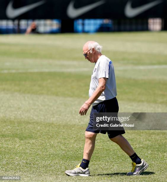 Carlos Bianchi coach of Boca Juniors leaves the field after a Boca Juniors training session at Casa Amarilla on january 03, 2014 in Buenos Aires,...