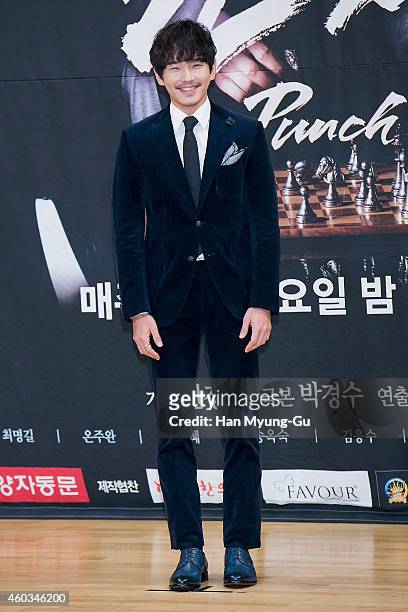 South Korean actor On Ju-Wan attends the press conference of SBS Drama 'Punch' at SBS on December 11, 2014 in Seoul, South Korea. The drama will open...